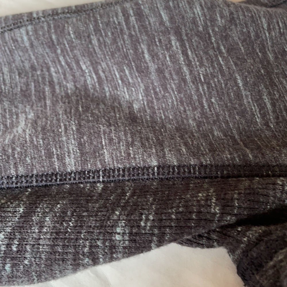 Lululemon Exhalation Gray Pullover - image 6
